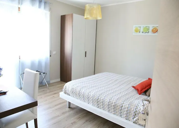 Coast Bed & Breakfast 4*