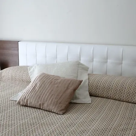 Coast Oda ve Kahvaltı 4*